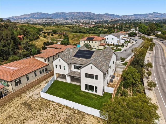 10542 Wood Briar Court, Chatsworth, CA 91311