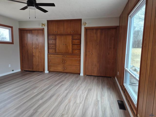 4821 CAPITAL, Rapid City, SD 57702