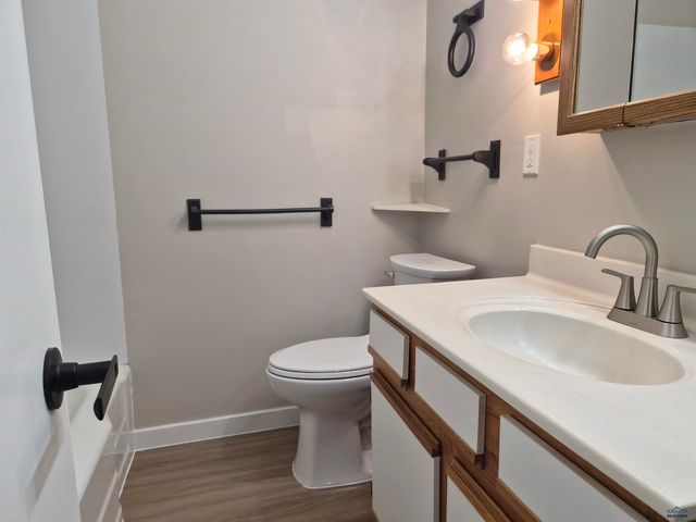 4821 CAPITAL, Rapid City, SD 57702