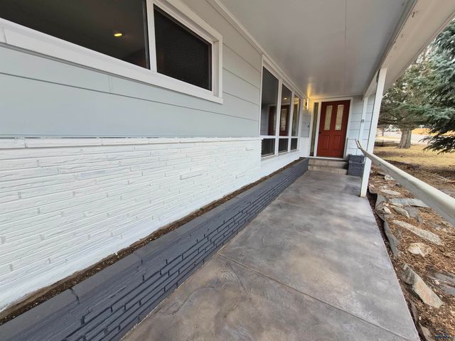 4821 CAPITAL, Rapid City, SD 57702