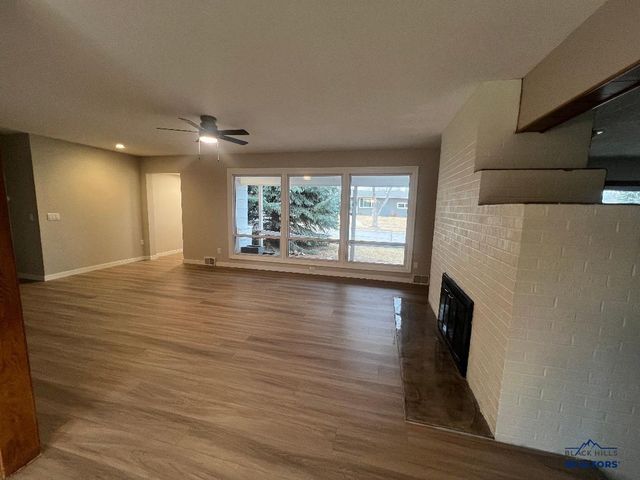 4821 CAPITAL, Rapid City, SD 57702