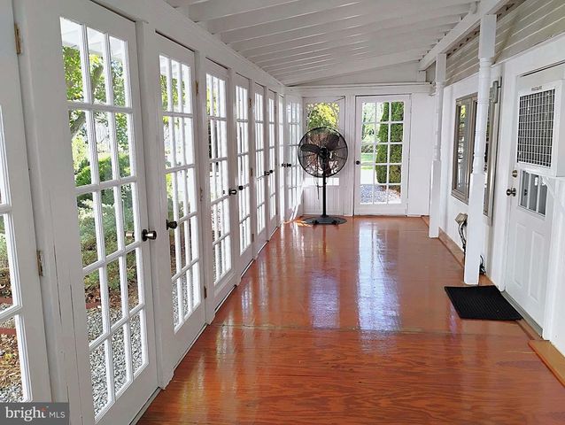 187 SUNNY MEADOW PL, Berkeley Springs, WV 25411