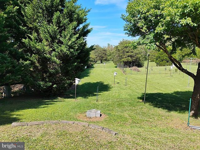 187 SUNNY MEADOW PL, Berkeley Springs, WV 25411