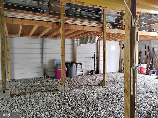 187 SUNNY MEADOW PL, Berkeley Springs, WV 25411