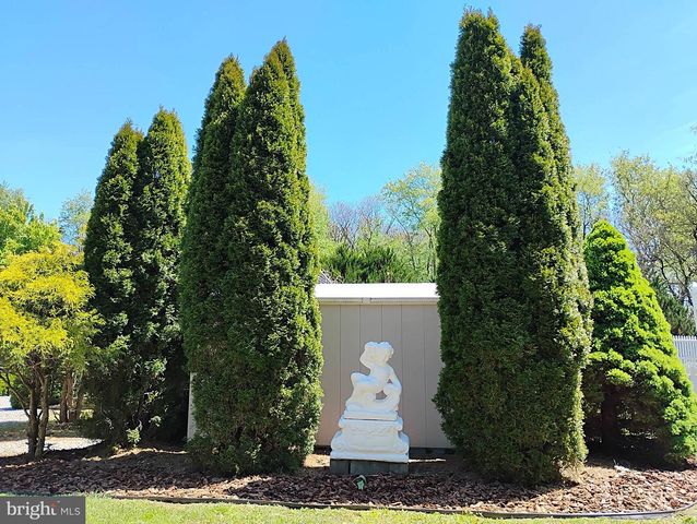 187 SUNNY MEADOW PL, Berkeley Springs, WV 25411
