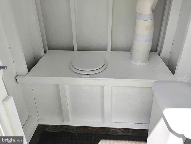 187 SUNNY MEADOW PL, Berkeley Springs, WV 25411