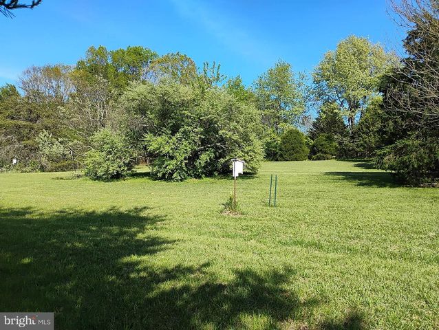 187 SUNNY MEADOW PL, Berkeley Springs, WV 25411
