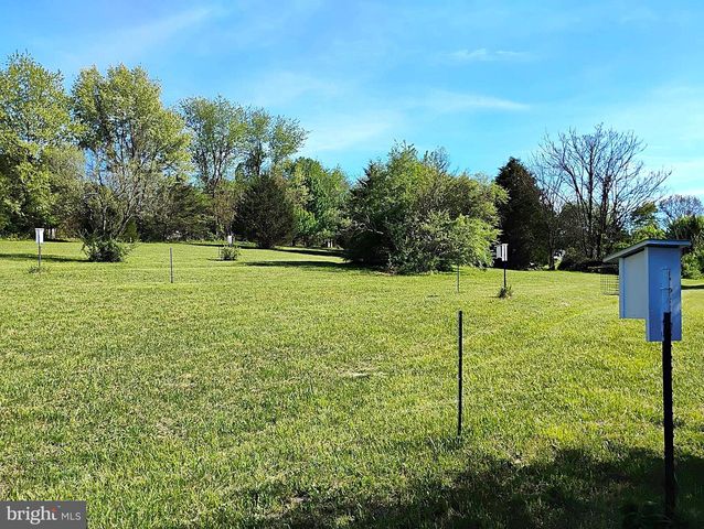 187 SUNNY MEADOW PL, Berkeley Springs, WV 25411