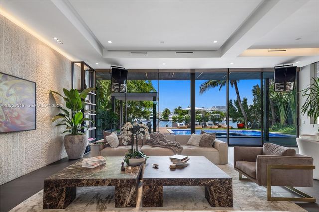 508 W Dilido Drive, Miami Beach, FL 33139