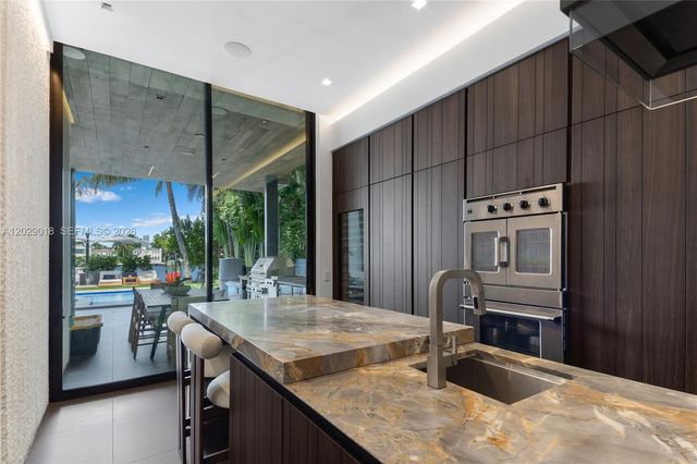 508 W Dilido Drive, Miami Beach, FL 33139