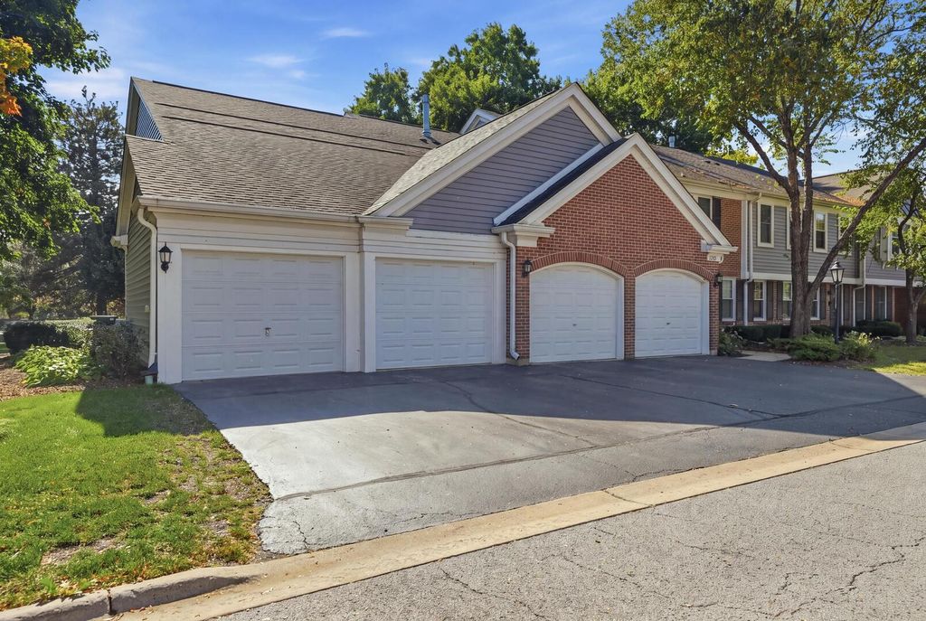 513 Green Bridge Lane A, Prospect Heights, IL 60070 — exterior