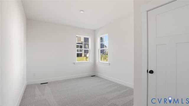 4963 College Green Ln, Providence Forge, VA 23140