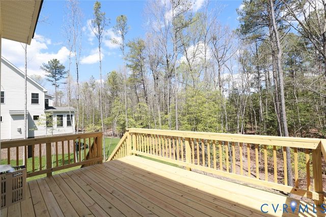 4963 College Green Ln, Providence Forge, VA 23140