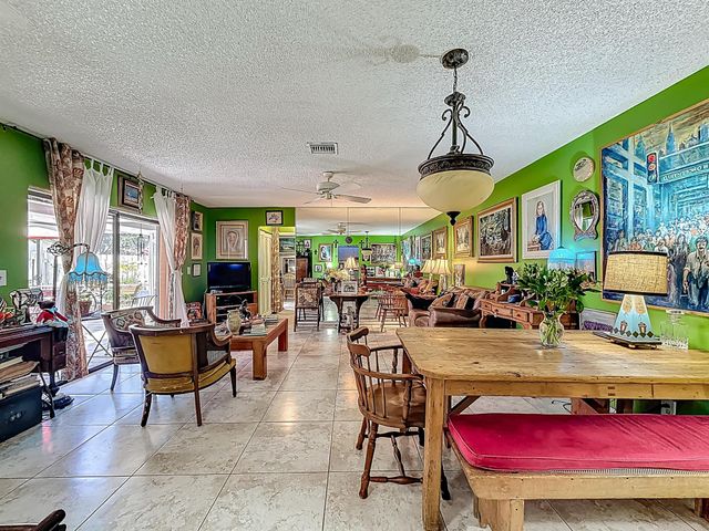 941 NW 30th Avenue C, Delray Beach, FL 33445