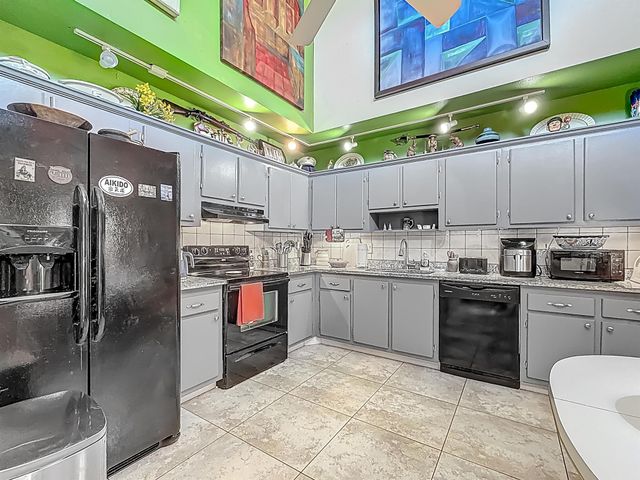 941 NW 30th Avenue C, Delray Beach, FL 33445