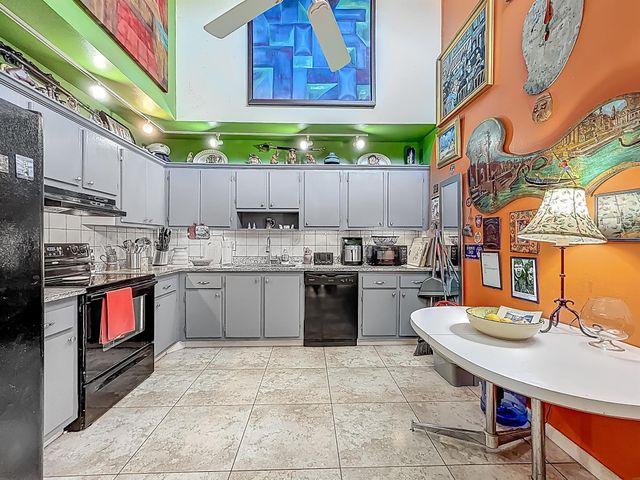 941 NW 30th Avenue C, Delray Beach, FL 33445