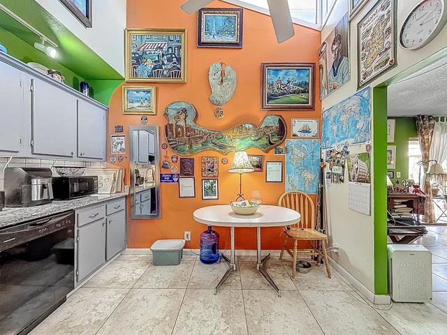 941 NW 30th Avenue C, Delray Beach, FL 33445