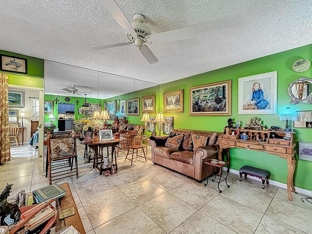 941 NW 30th Avenue C, Delray Beach, FL 33445