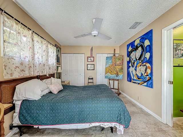 941 NW 30th Avenue C, Delray Beach, FL 33445