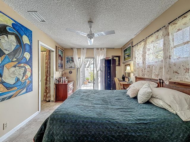 941 NW 30th Avenue C, Delray Beach, FL 33445
