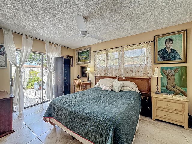 941 NW 30th Avenue C, Delray Beach, FL 33445