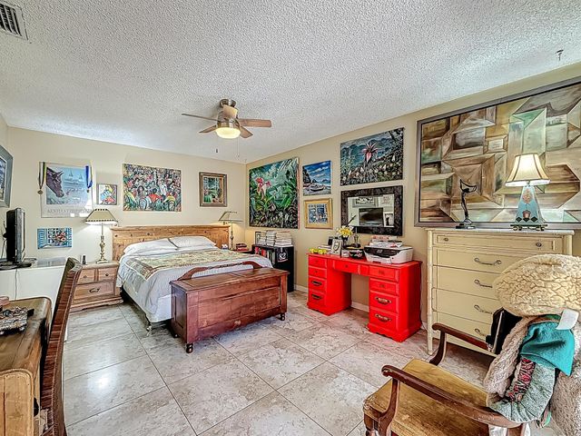 941 NW 30th Avenue C, Delray Beach, FL 33445