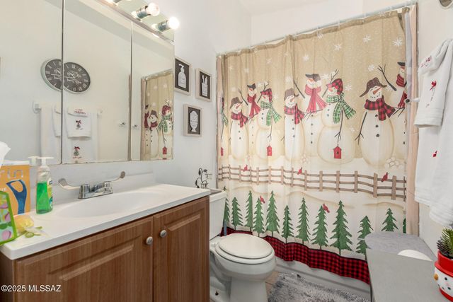 801 W Hawaii Drive, Tucson, AZ 85706