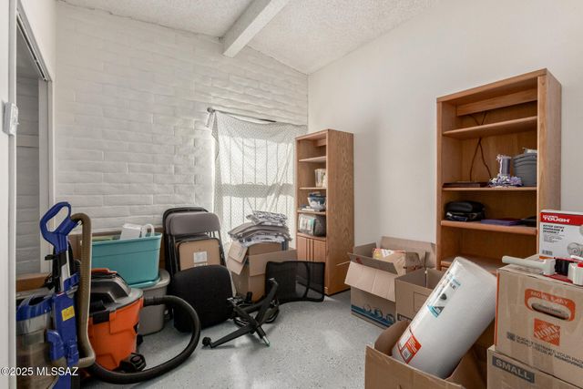 801 W Hawaii Drive, Tucson, AZ 85706