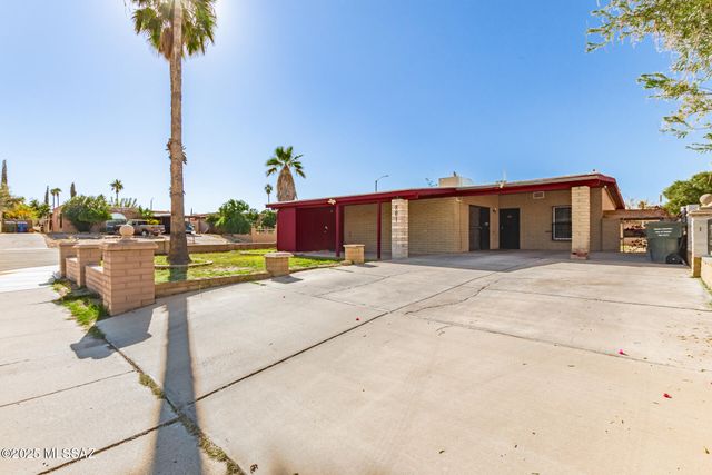 801 W Hawaii Drive, Tucson, AZ 85706