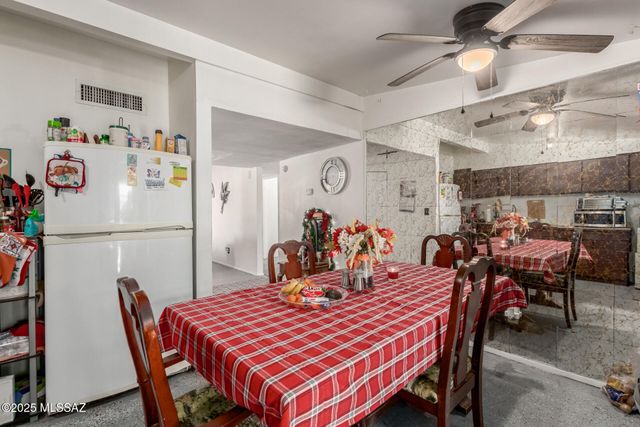 801 W Hawaii Drive, Tucson, AZ 85706