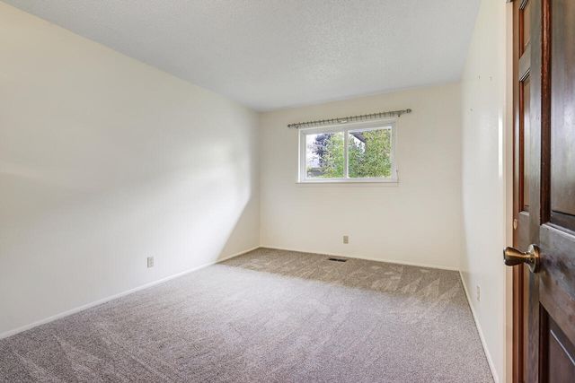 8905 Hilton Avenue NE, Albuquerque, NM 87111