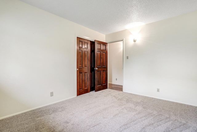 8905 Hilton Avenue NE, Albuquerque, NM 87111