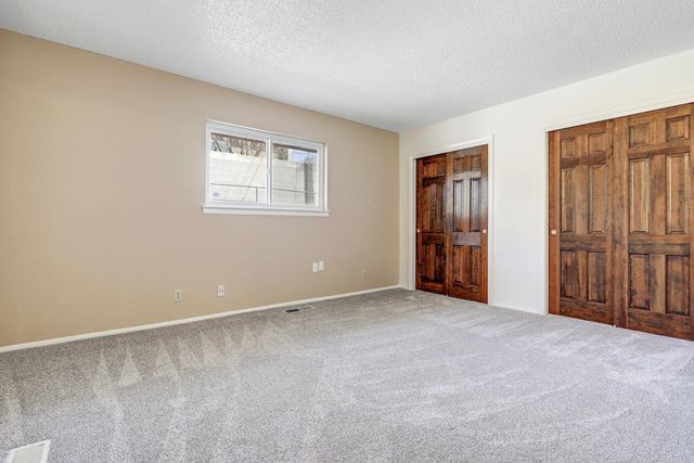 8905 Hilton Avenue NE, Albuquerque, NM 87111