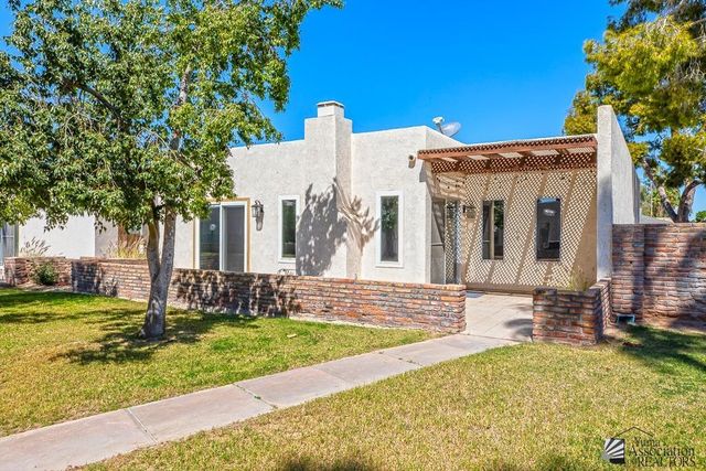 1449 E Torrey Pines Cir, Yuma, AZ 85365