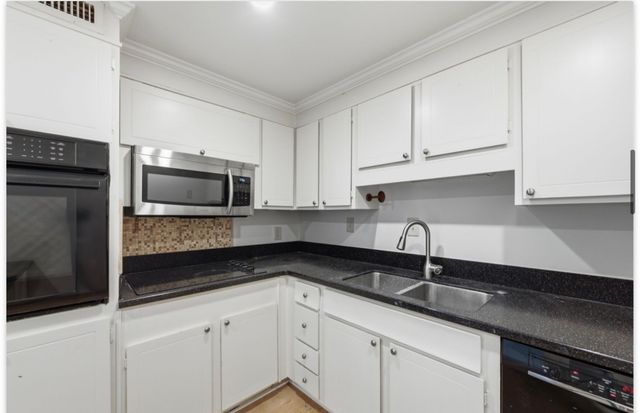 4215 Harding Pike Apt 503, Nashville, TN 37205