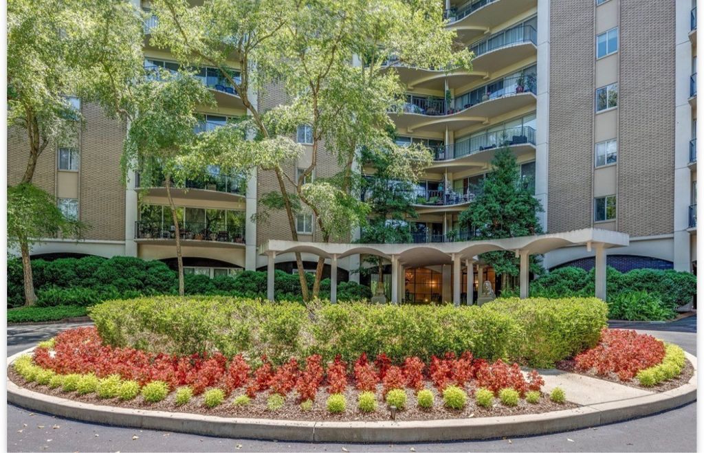 4215 Harding Pike Apt 503, Nashville, TN 37205