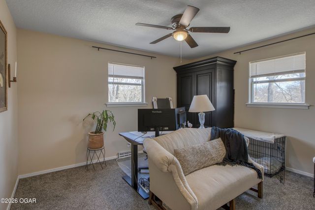 134 Valley View Drive, Joplin, MO 64804