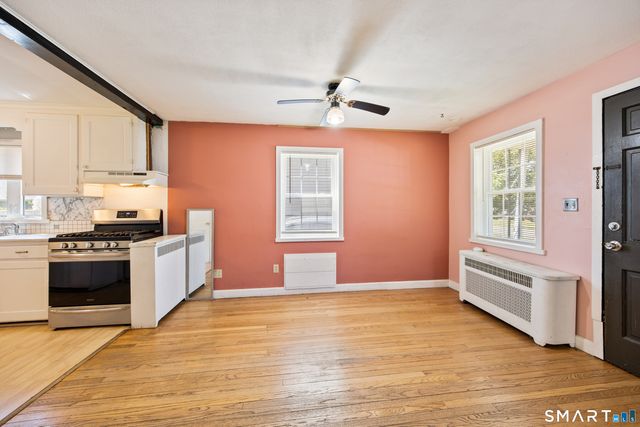 4 Francis Street, East Haven, CT 06512
