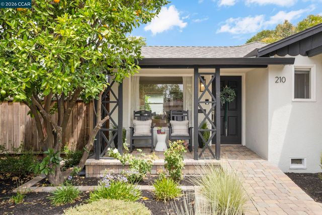 210 S R St, Livermore, CA 94550