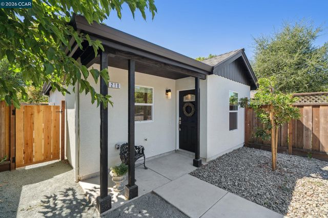 210 S R St, Livermore, CA 94550