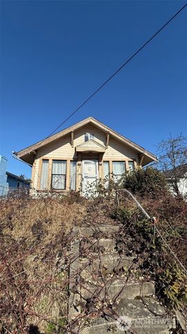 4816 S Chicago Street, Seattle, WA 98118