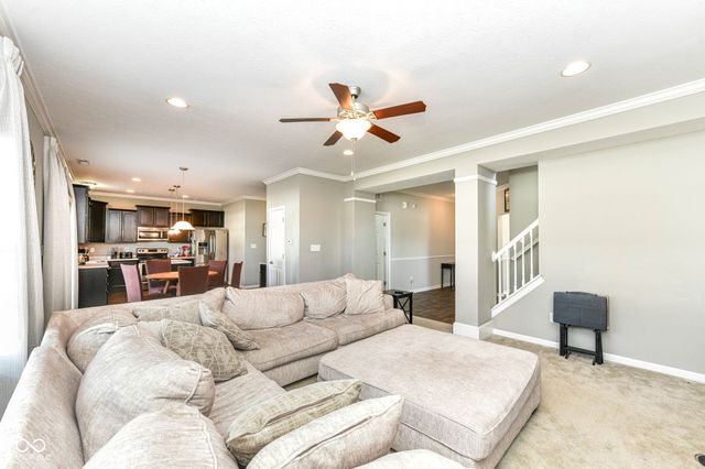 2260 Sante Fe Drive, Greenfield, IN 46140