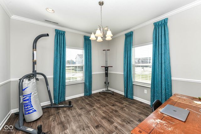 2260 Sante Fe Drive, Greenfield, IN 46140