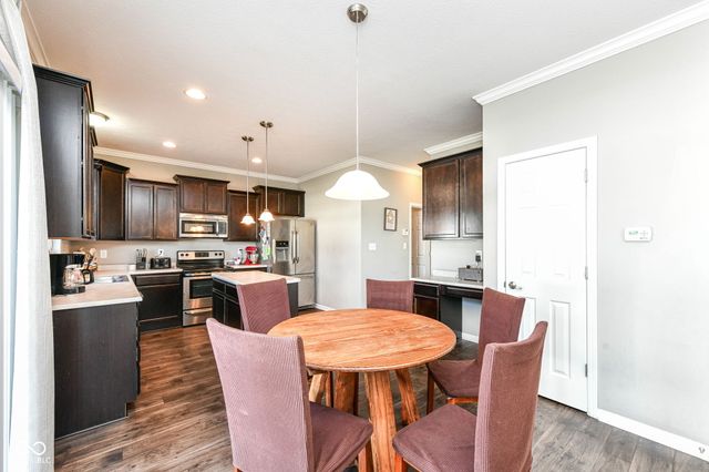 2260 Sante Fe Drive, Greenfield, IN 46140