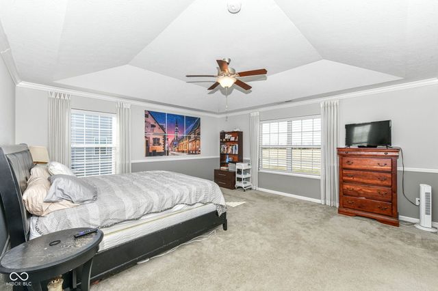 2260 Sante Fe Drive, Greenfield, IN 46140