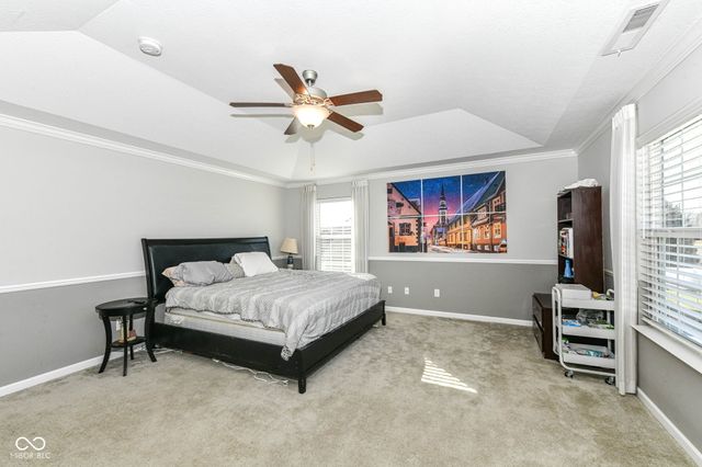 2260 Sante Fe Drive, Greenfield, IN 46140