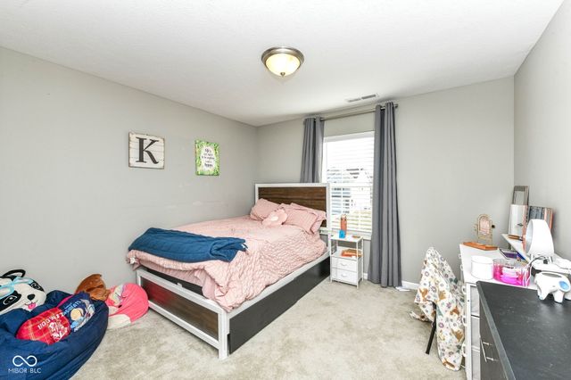 2260 Sante Fe Drive, Greenfield, IN 46140