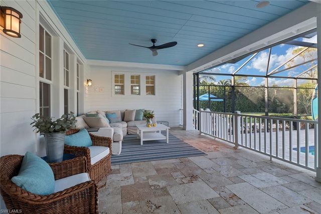 65 Mahogany DR, Naples, FL 34108