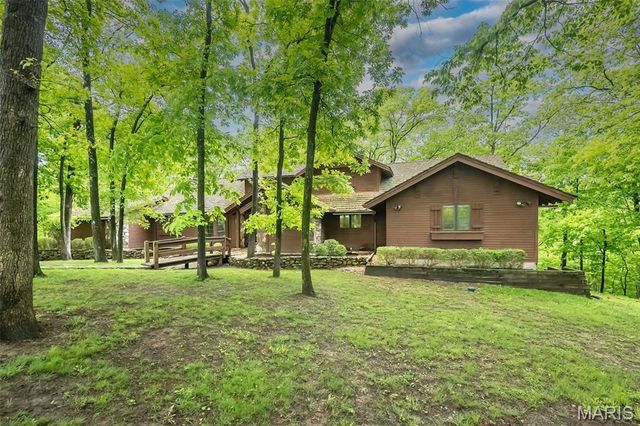 2731 Christy Avenue, Wildwood, MO 63040