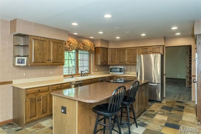 2731 Christy Avenue, Wildwood, MO 63040